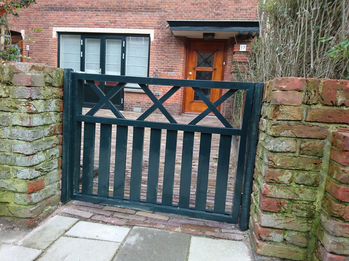 Houten tuinpoort op maat
